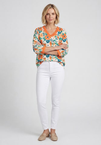 Usha - Blusa en blanco