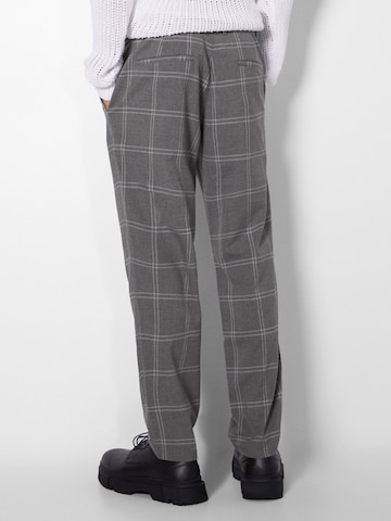 Bershka Regular Pants in Grey