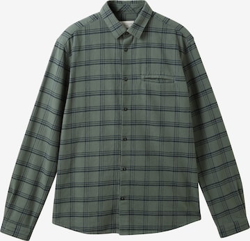 TOM TAILOR Button Up Shirt in Green: front