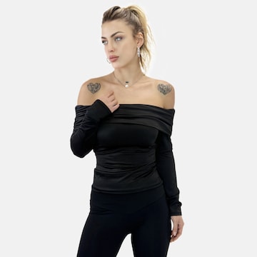 Elara Blouse in Black: front