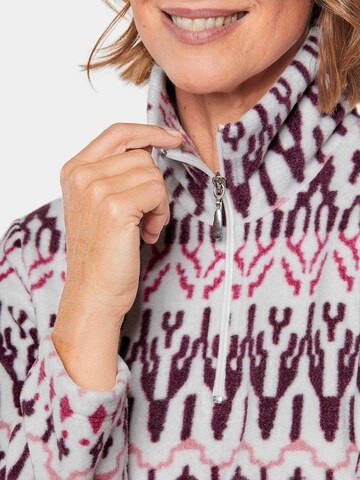 Goldner Pullover in Mischfarben