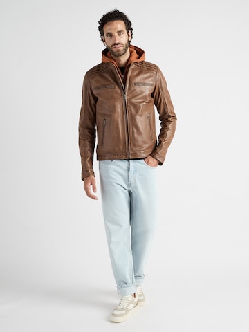 JCC Tussenjas in Bruin