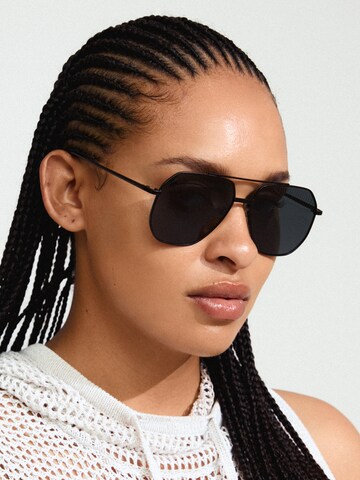 Pilgrim Sunglasses 'ANA' in Black