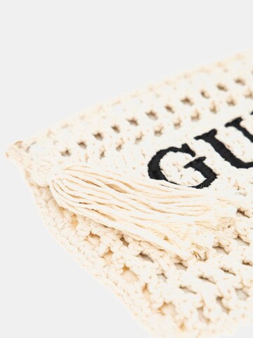 GUESS Kulturtasche 'Pochette' in Beige