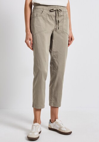 STREET ONE Slimfit Hose in Grau: Vorderseite