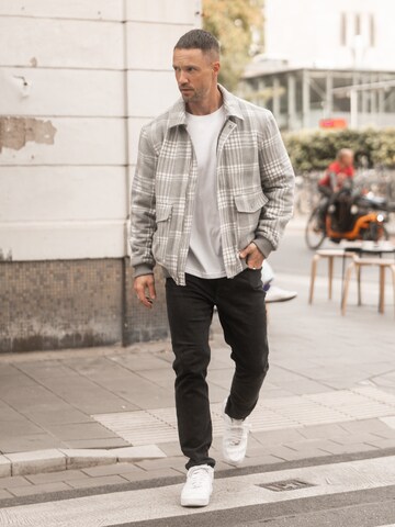 DAN FOX APPAREL Jacke 'Taylan' in Grau