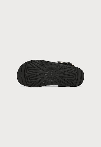 UGG Clogs 'Goldenstar Villa' in Black