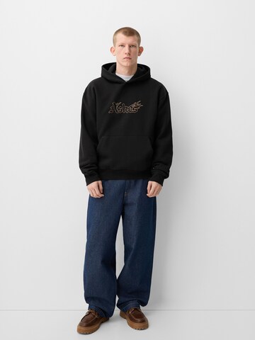 Bershka Sweatshirt in Schwarz