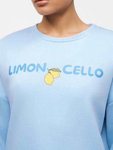 PIECES Sweatshirt 'PCMALIAH' in Blau