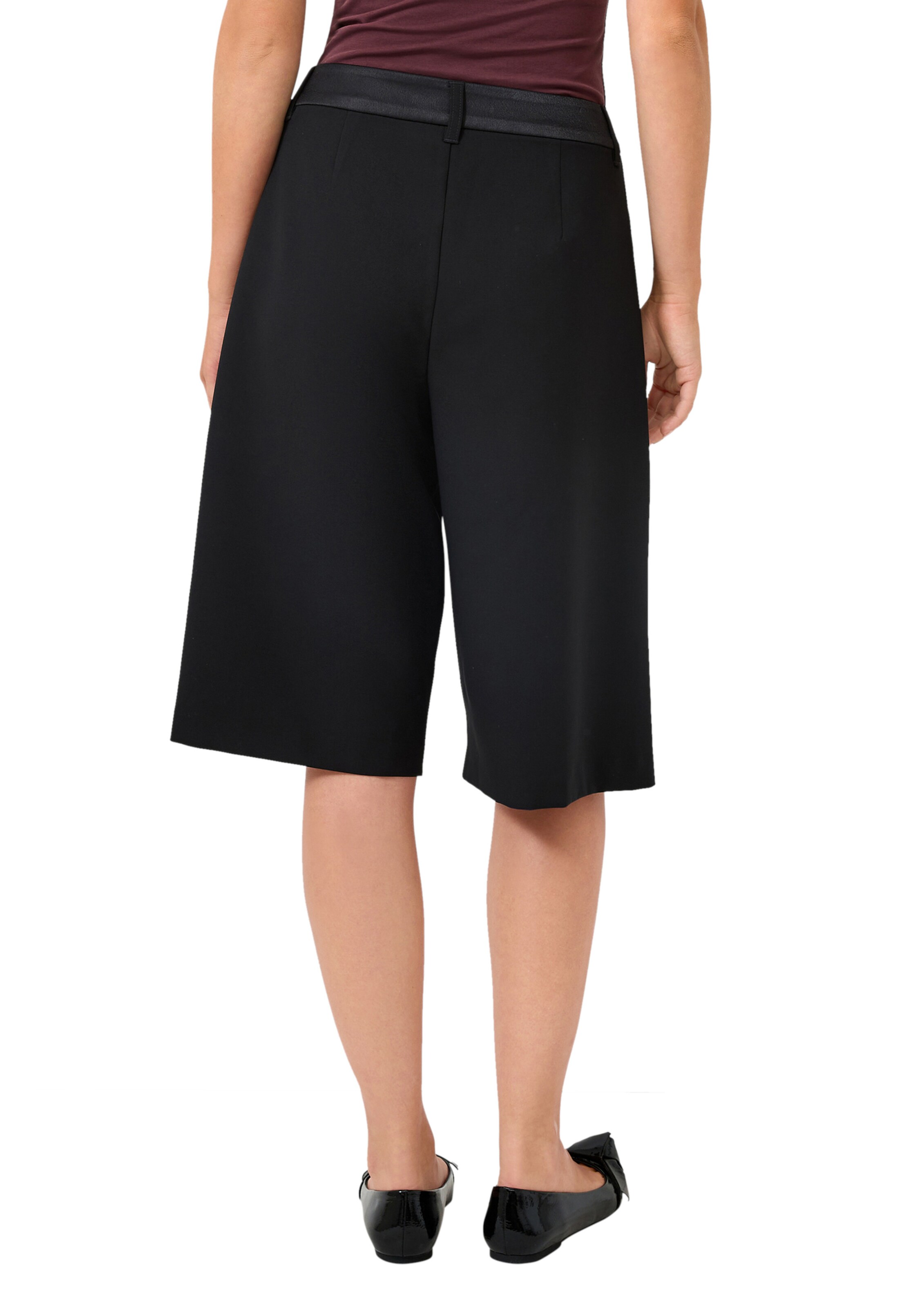 Wide Leg Pantalon à plis QS en noir