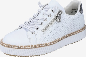 Baskets basses Rieker en blanc : devant