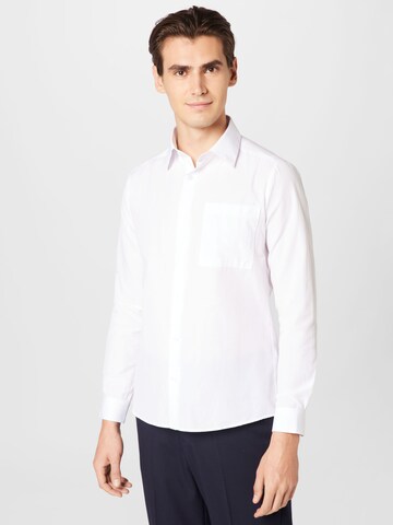 BURTON MENSWEAR LONDON Slim fit Business Shirt in White: front