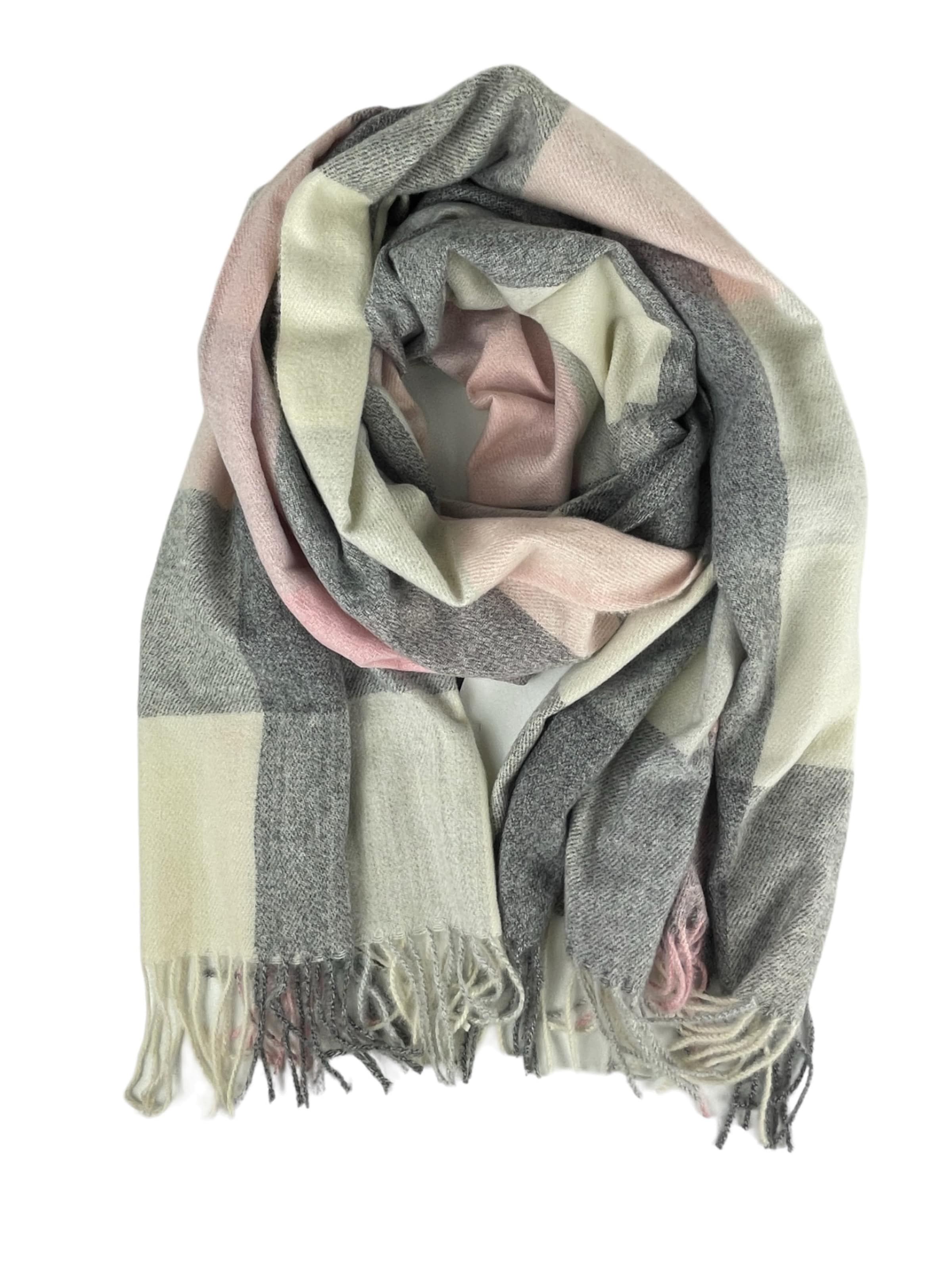 Kumixi Oversized Scarf in Pink: front