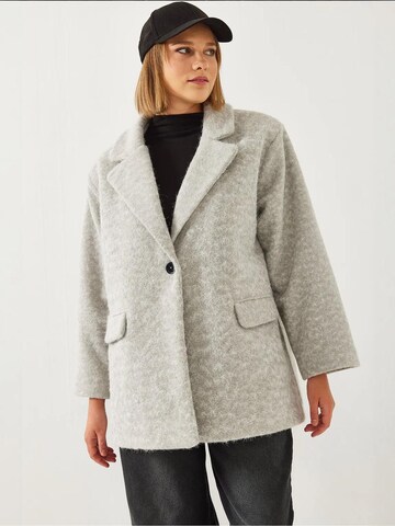 Cappotto di mezza stagione di Bianco Lucci in grigio: frontale