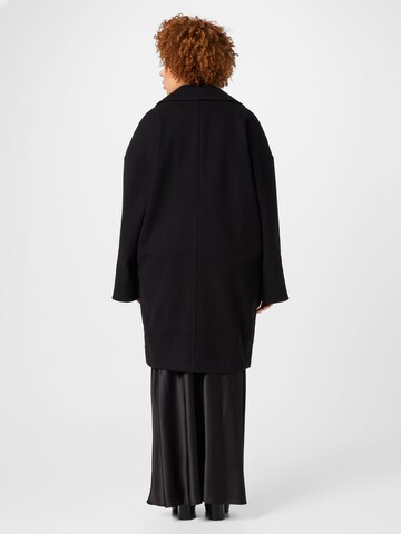 Dorothy Perkins Curve Between-seasons coat in Black