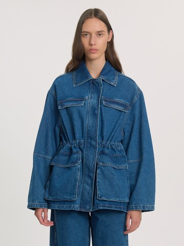 EDITED - Chaqueta de entretiempo 'Bonnie' en azul: frente