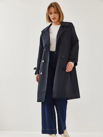 Bianco Lucci Tussenmantel in Blauw