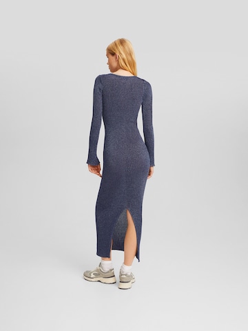 Bershka Gebreide jurk in Blauw