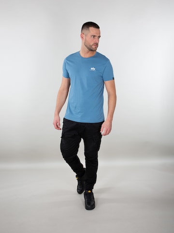 ALPHA INDUSTRIES Regular Fit Bluser & t-shirts i blå