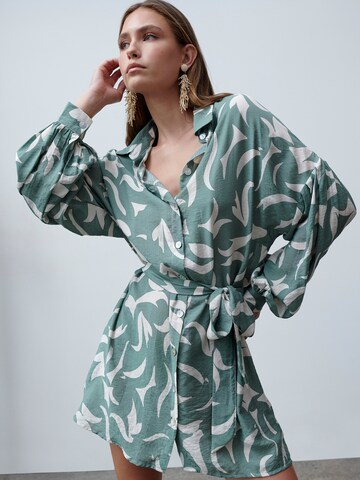 St MRLO Shirt dress 'Bligh' in Green: front