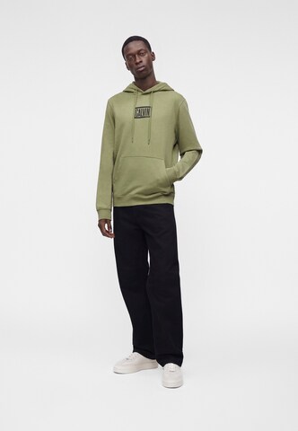 Calvin Klein Jeans Sweatshirt in Groen