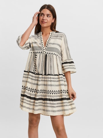 Robe 'Dicthe' VERO MODA en beige : devant