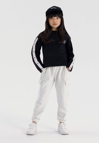MINOTISweater majica - crna boja: prednji dio
