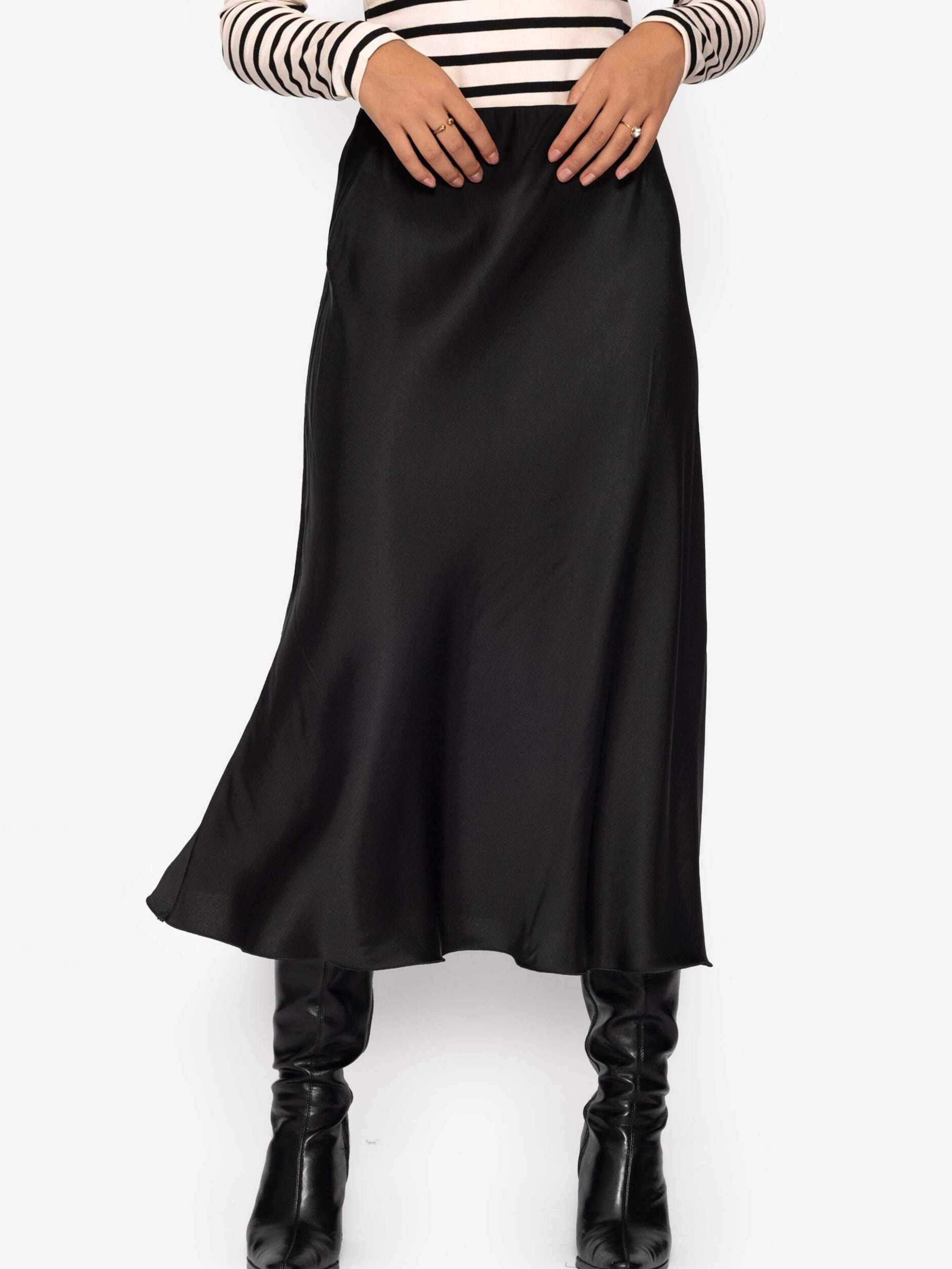 SASSYCLASSY Rock‌‌‌‌‌ in Schwarz: Vorderseite