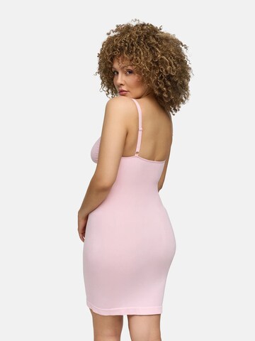 cfab (formerly creamy fabrics) - Vestido 'Shaping Cami Dress' en rosa