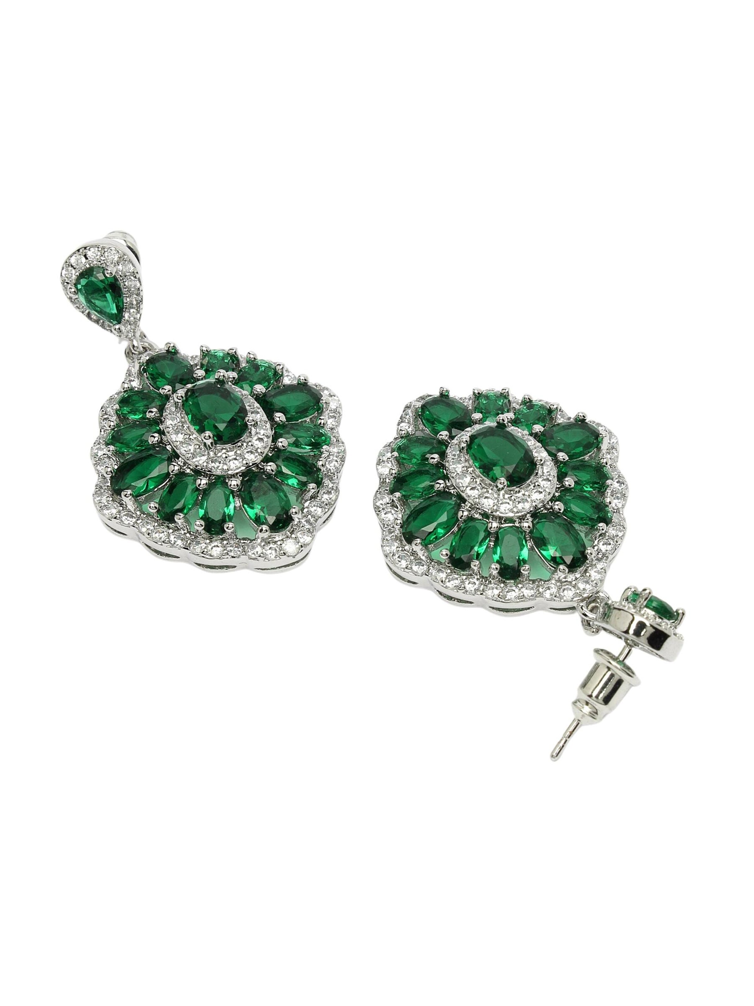 AVANT-GARDE PARIS Oorbellen 'Emiliaina' in Groen