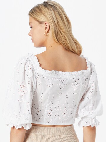 Camicia da donna 'Tindra' di Gina Tricot in bianco