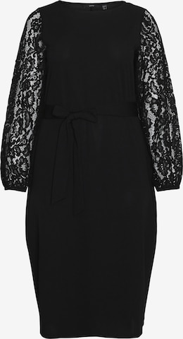 Robe de cocktail 'MAGDA' Vero Moda Curve en noir : devant