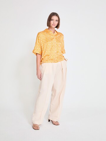 Lola Casademunt Blus i gul