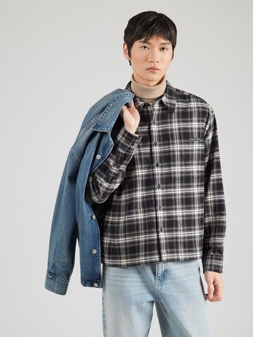 juoda Calvin Klein Jeans Patogus modelis Marškiniai: priekis