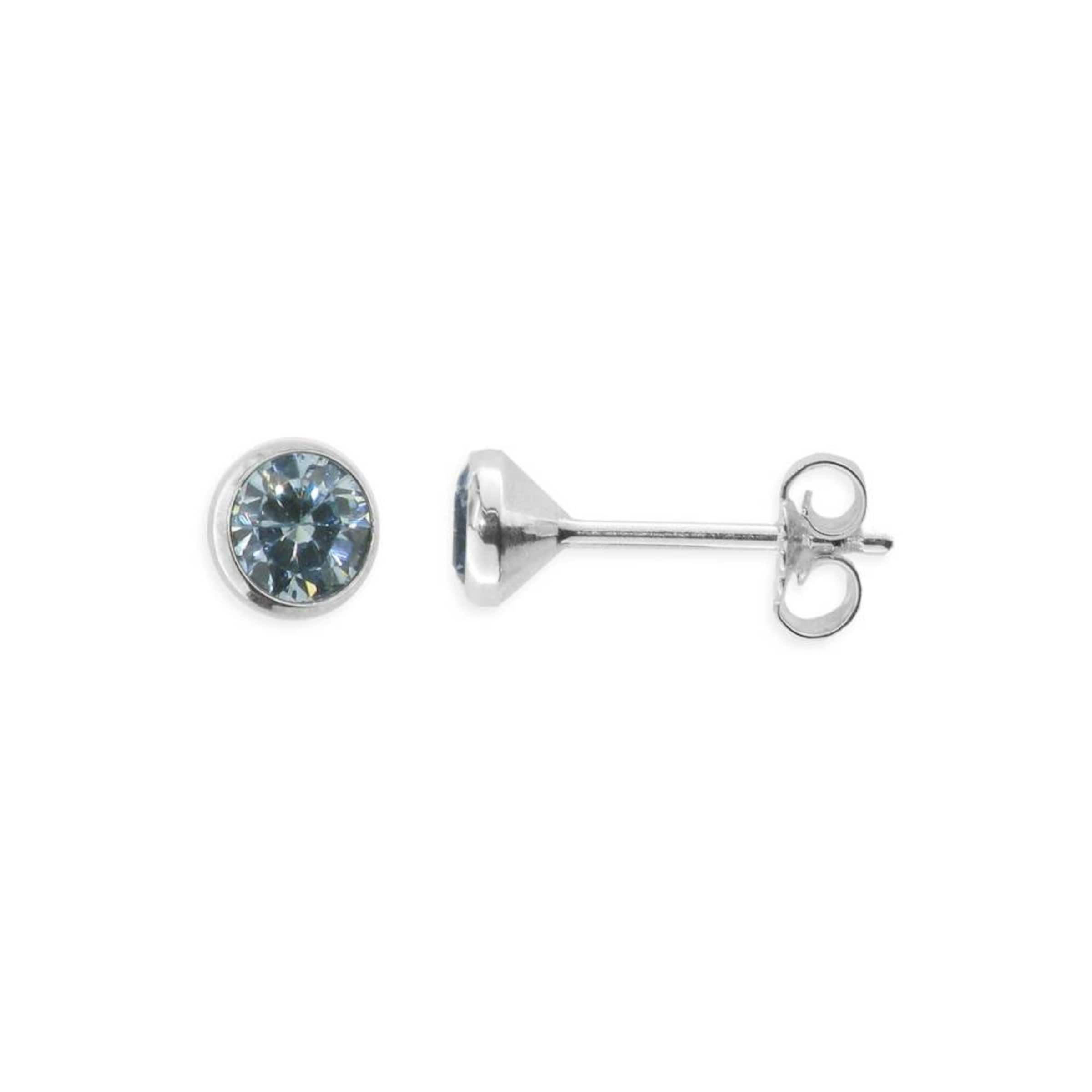 SK Basics Ohrringe in Silber: Vorderseite