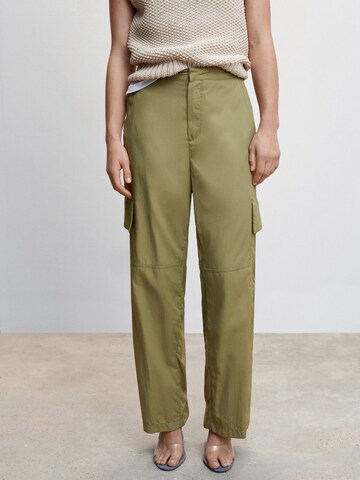 MANGO Tapered Cargo Pants 'Oli' in Green: front