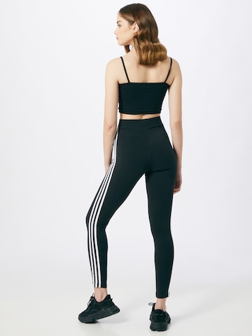 ADIDAS ORIGINALS Skinny Leggingsit värissä musta