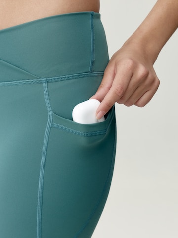 Born Skinny Workout Pants 'Eider' in Green