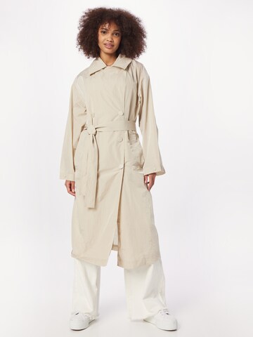 RINO & PELLE Between-Seasons Coat 'Cally' in White: front