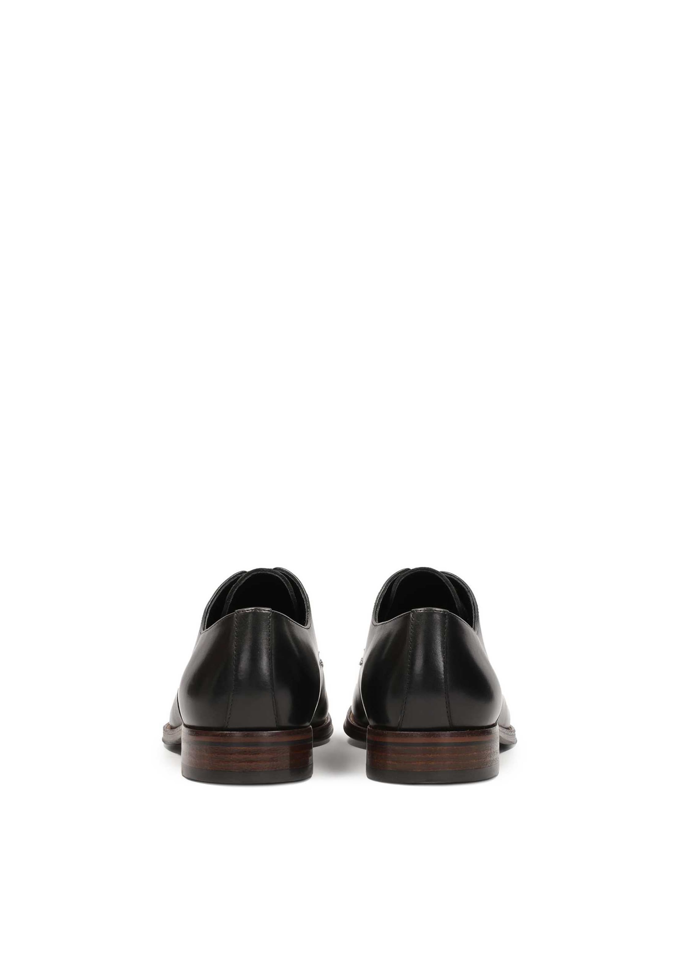 Chaussure à lacets Kazar en noir