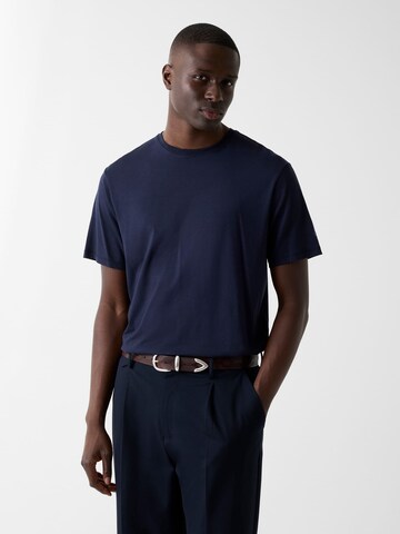 GUESS Shirt in Blue: front