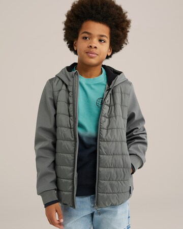 Veste mi-saison WE Fashion en vert : devant