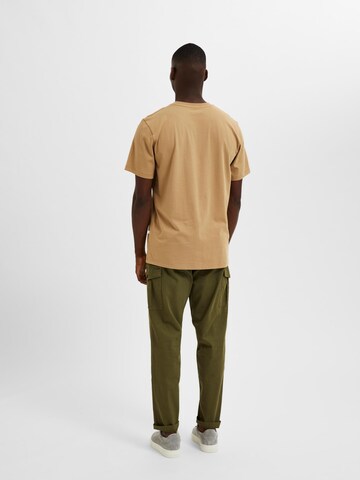 SELECTED HOMME T-Shirt 'ASPEN' in Braun