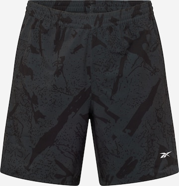 Reebok Regular Sportshorts in Grau: predná strana