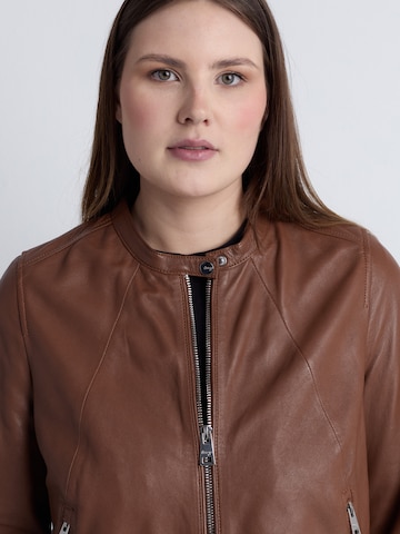 Maze Jacke in Braun