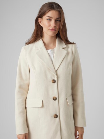 VERO MODA Between-Seasons Coat 'GIANNACINDY' in Beige