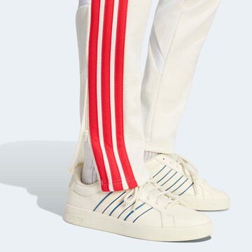 Regular Pantalon de sport 'Tiro' ADIDAS SPORTSWEAR en blanc
