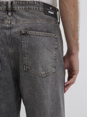Mavi Loosefit Jeans 'TORONTO' in Grau