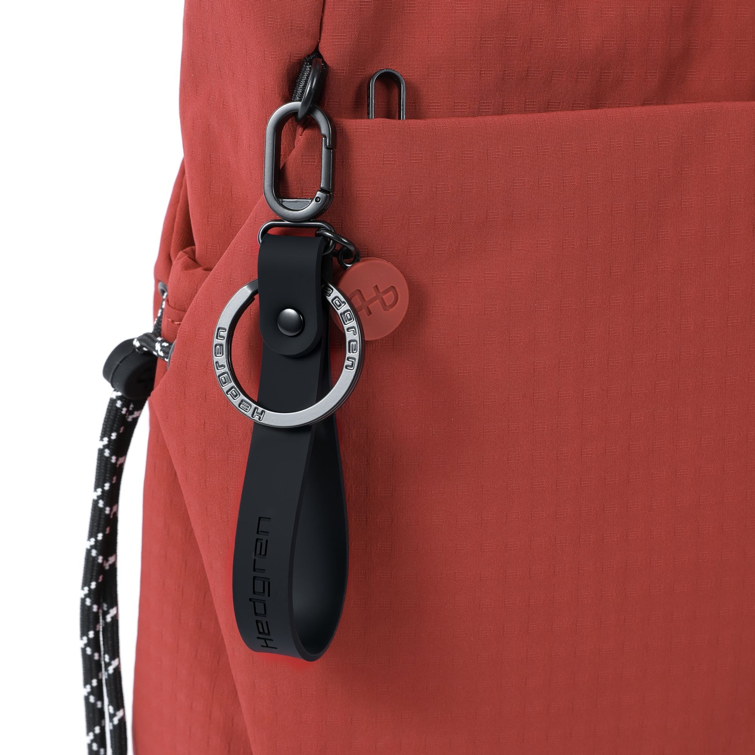 Hedgren Umhängetasche 'Makoto' in Rot