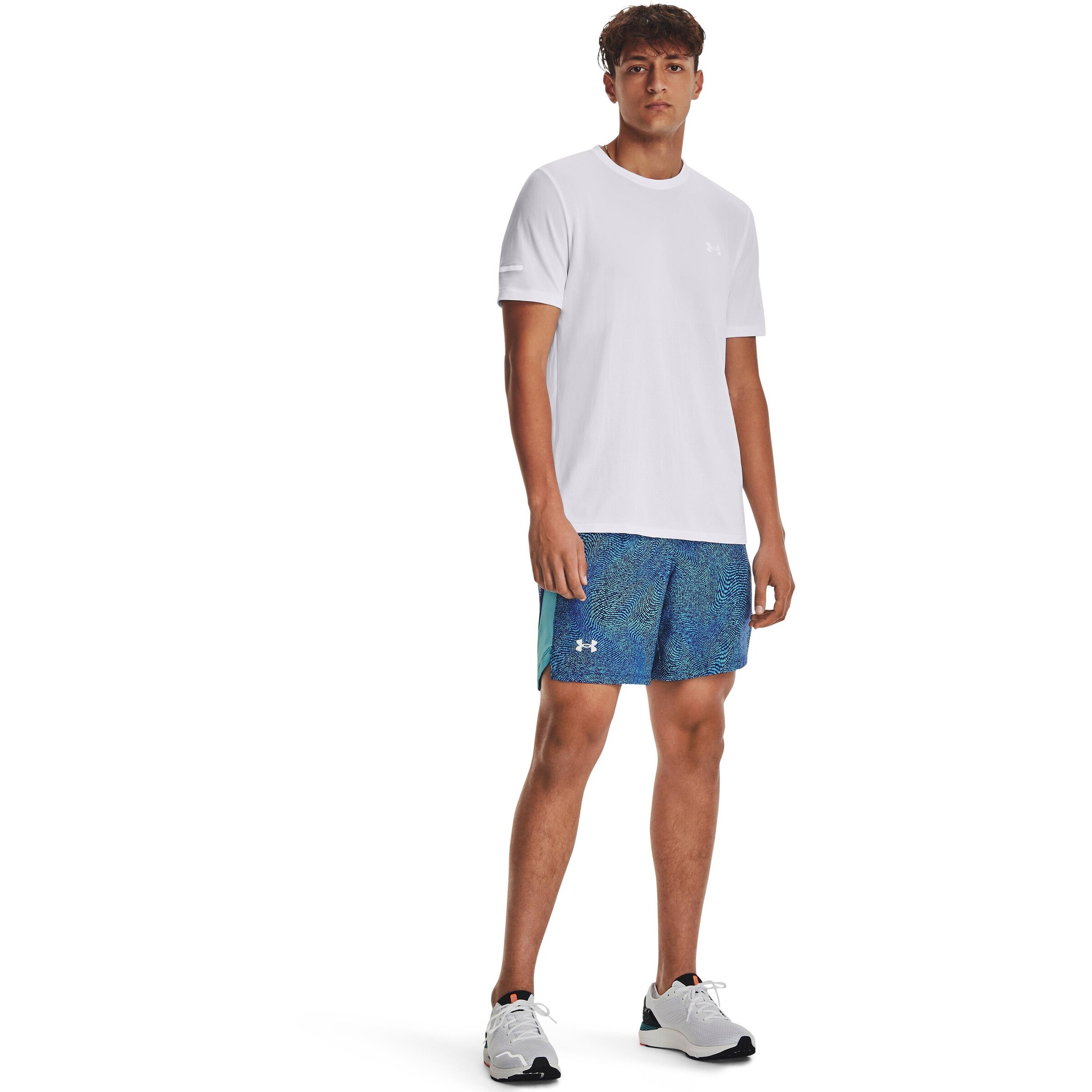 UNDER ARMOUR Performance shirt 'Seamless Stride' in White